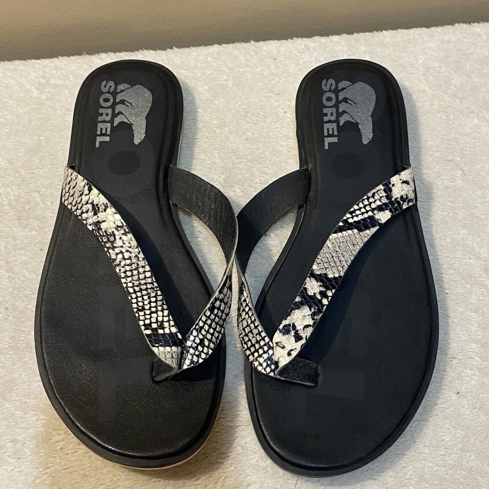 Sorel Ella II Thong Sandals Womens 6 Snake Print Flip Flop Beach‎ White Black